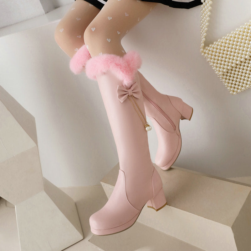 The Heirloom Boot — Winter Bow